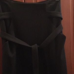 Oscar de la Renta skirt, made in Italy, size 6,jersey wool, belt, knee deep